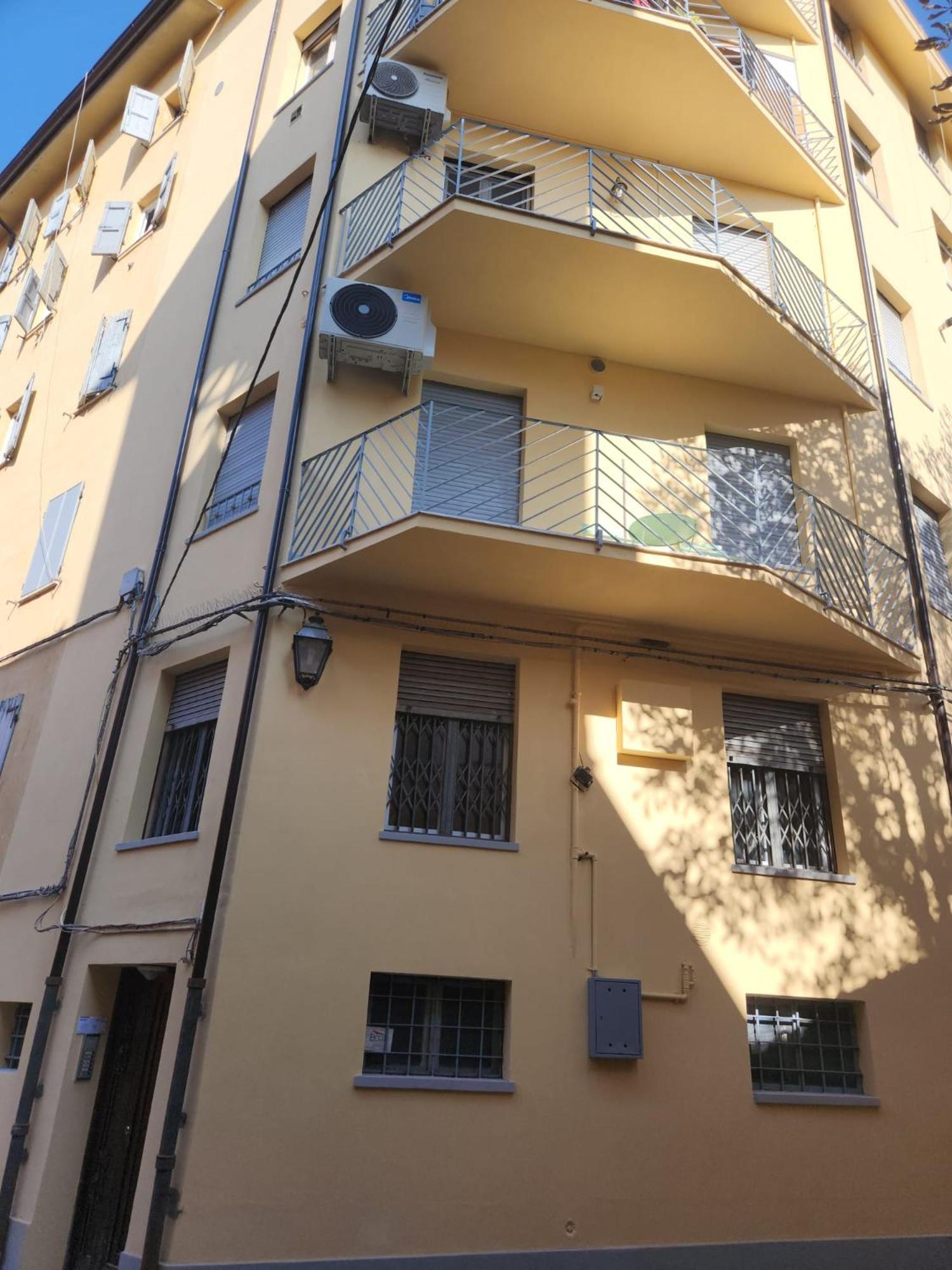 Dei Gallucci Apartment B&B Modena Esterno foto