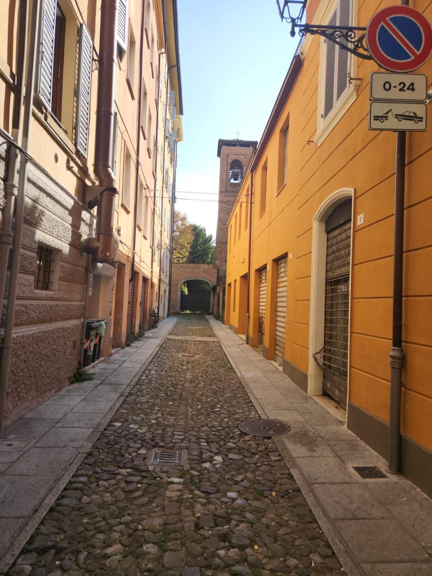 Dei Gallucci Apartment B&B Modena Esterno foto